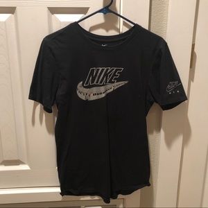 Black Nike NYC tee